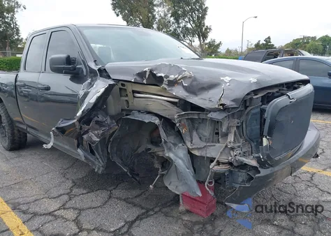 2015 Ram 1500 St z USA, uszkodzony, nr VIN 1C6RR6FG8FS591056